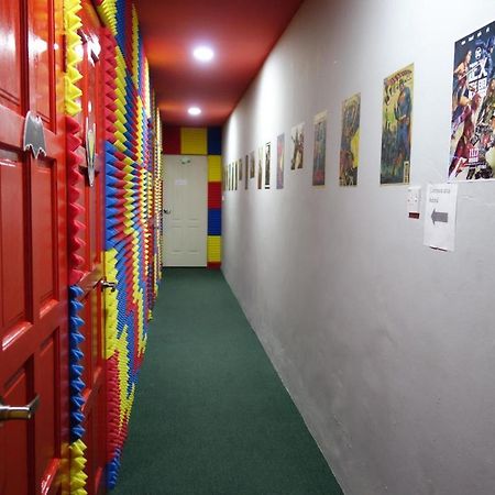 Hero Hostel Kuching Exterior foto