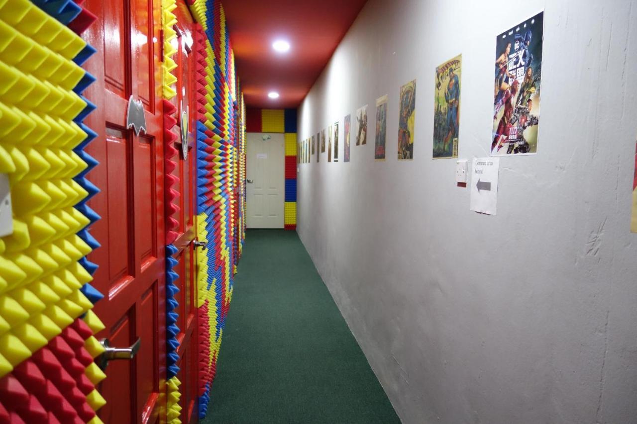 Hero Hostel Kuching Exterior foto