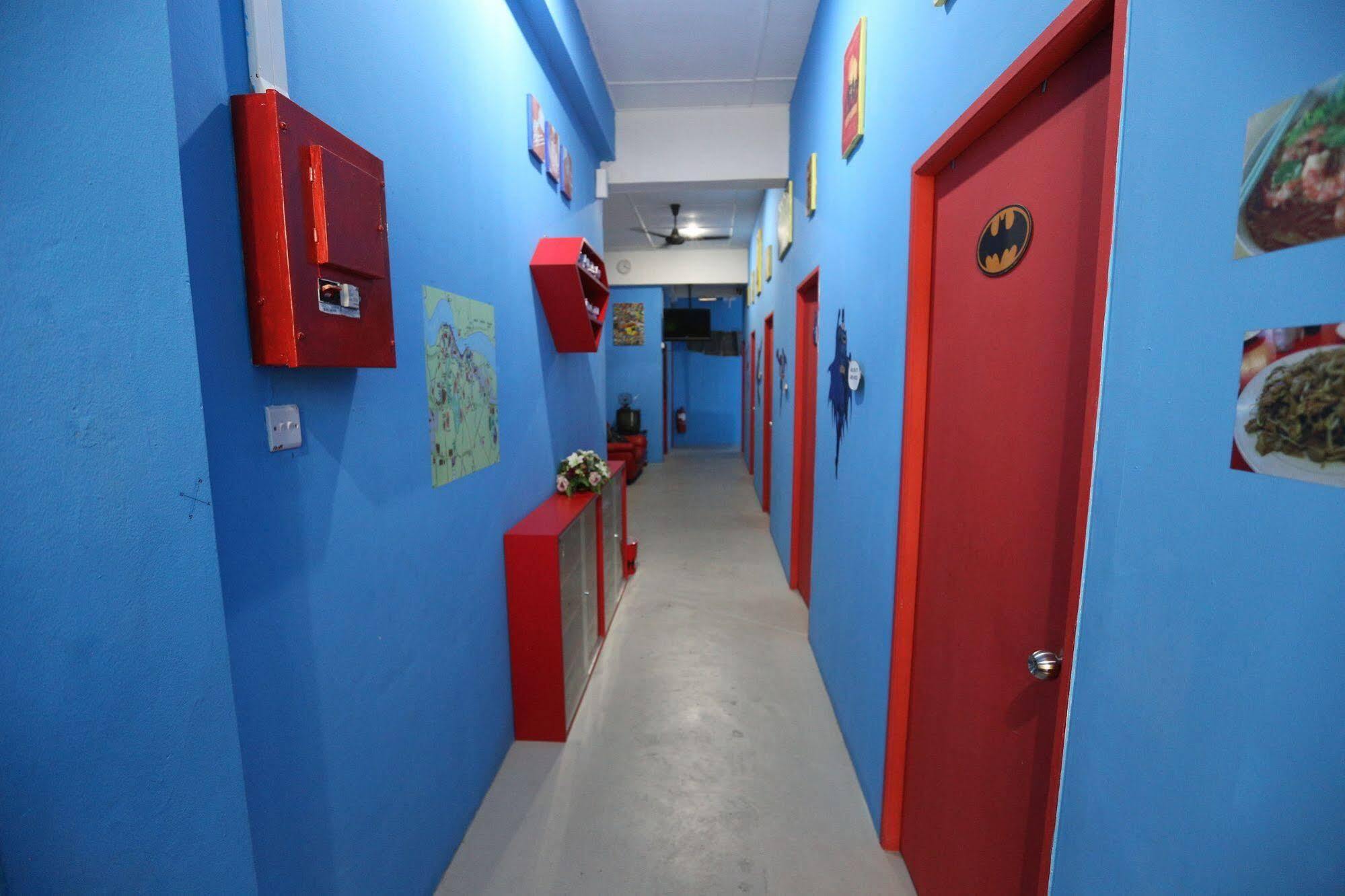 Hero Hostel Kuching Exterior foto